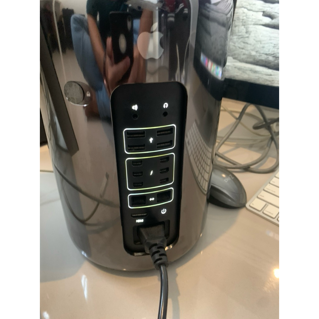Mac Pro Late Mac Tabung 2013 Xeon E5 6 Core 3.5Ghz 32/512gb murah mulus