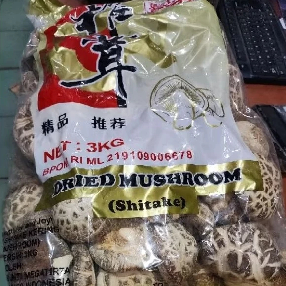 

Jamur hioko kering /shitake /payung - Grade A tebal ukuran 4-6cm (500 gram) ORI