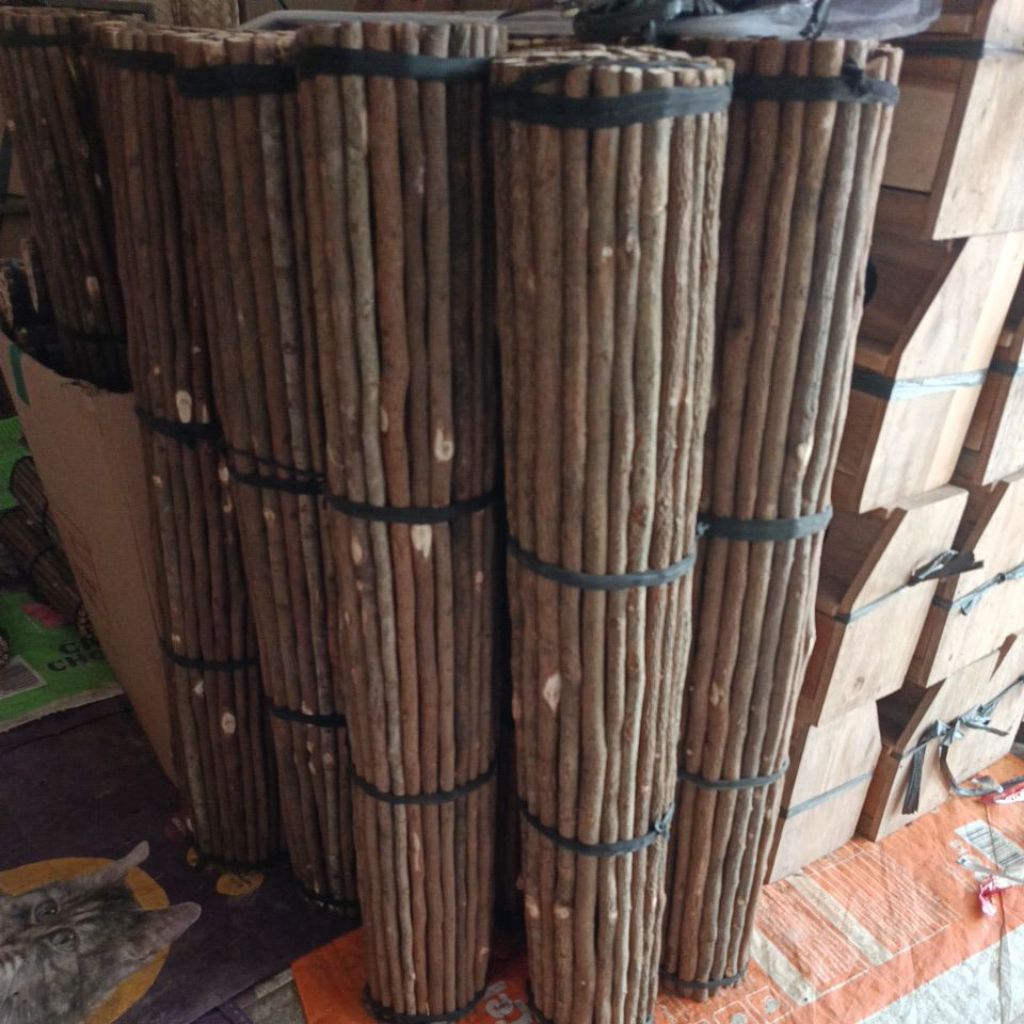 

Grosir asem jawa per iket isi 50 batang Panjang 43 62 82