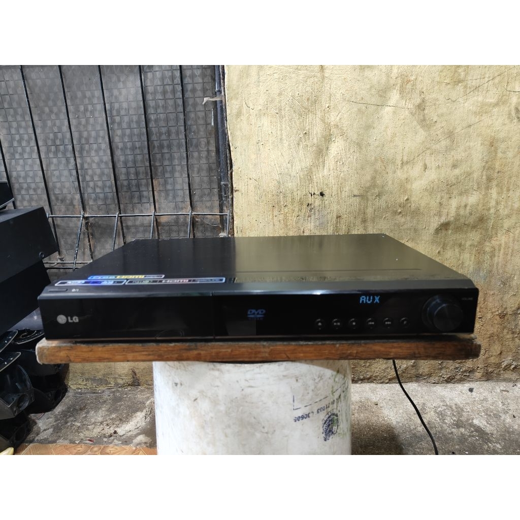 dvd home theater LG HT905TA