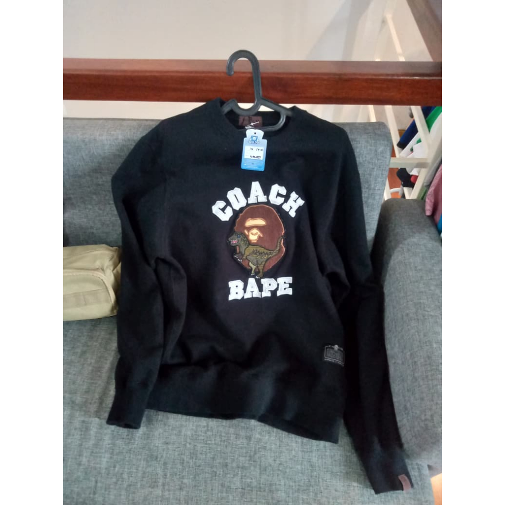 JAKET SWEATER COACH BAPE LIMITED EDITION