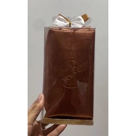 

Mika Kotak Souvenir Kemasan Pouch Uk 9x9x17 ( MIKA SAJA )