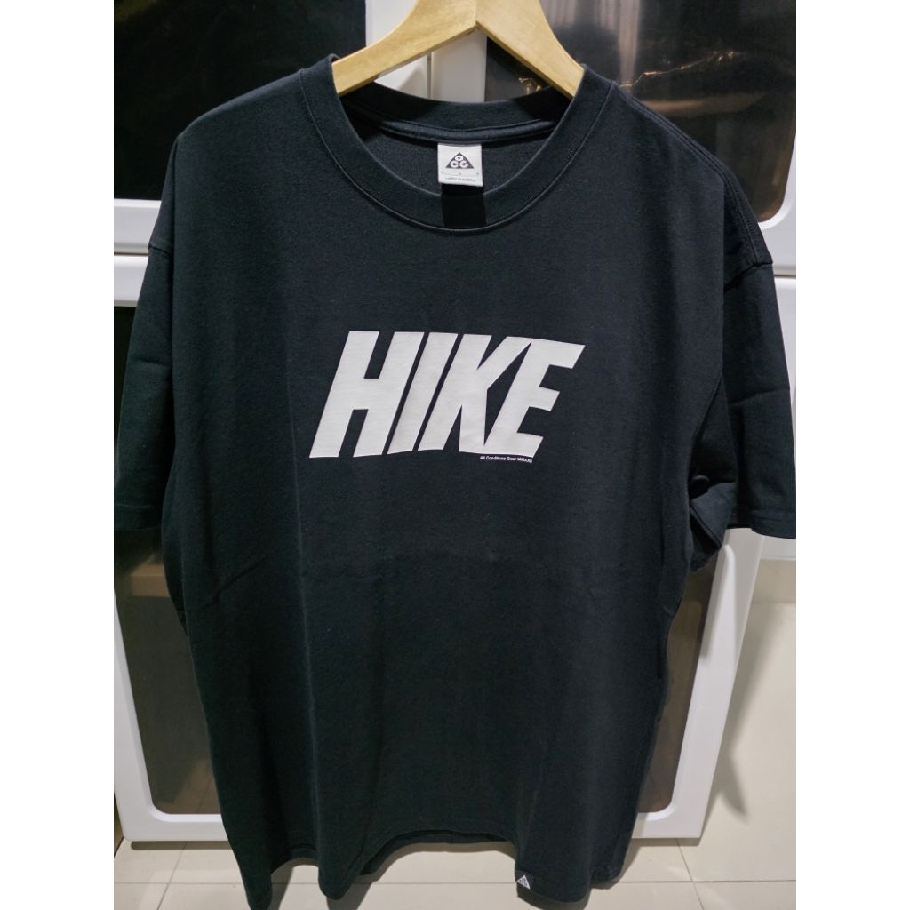 kaos Nike ACG size L