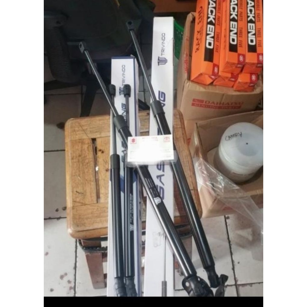 Shock bagasi/Stay back door HYUNDAI H1 Original