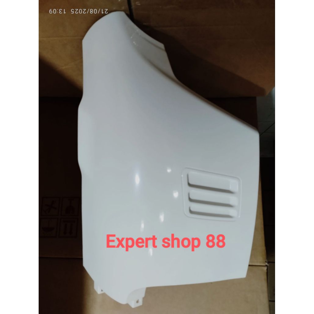 vane corner (pipi) isuzu traga / panel samping isuzu traga