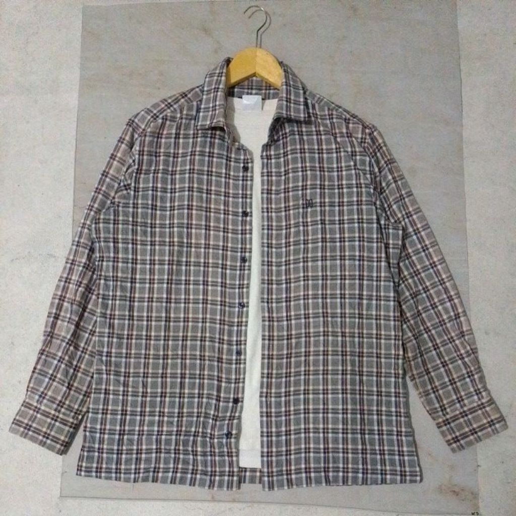 Kemeja Flanel Daks