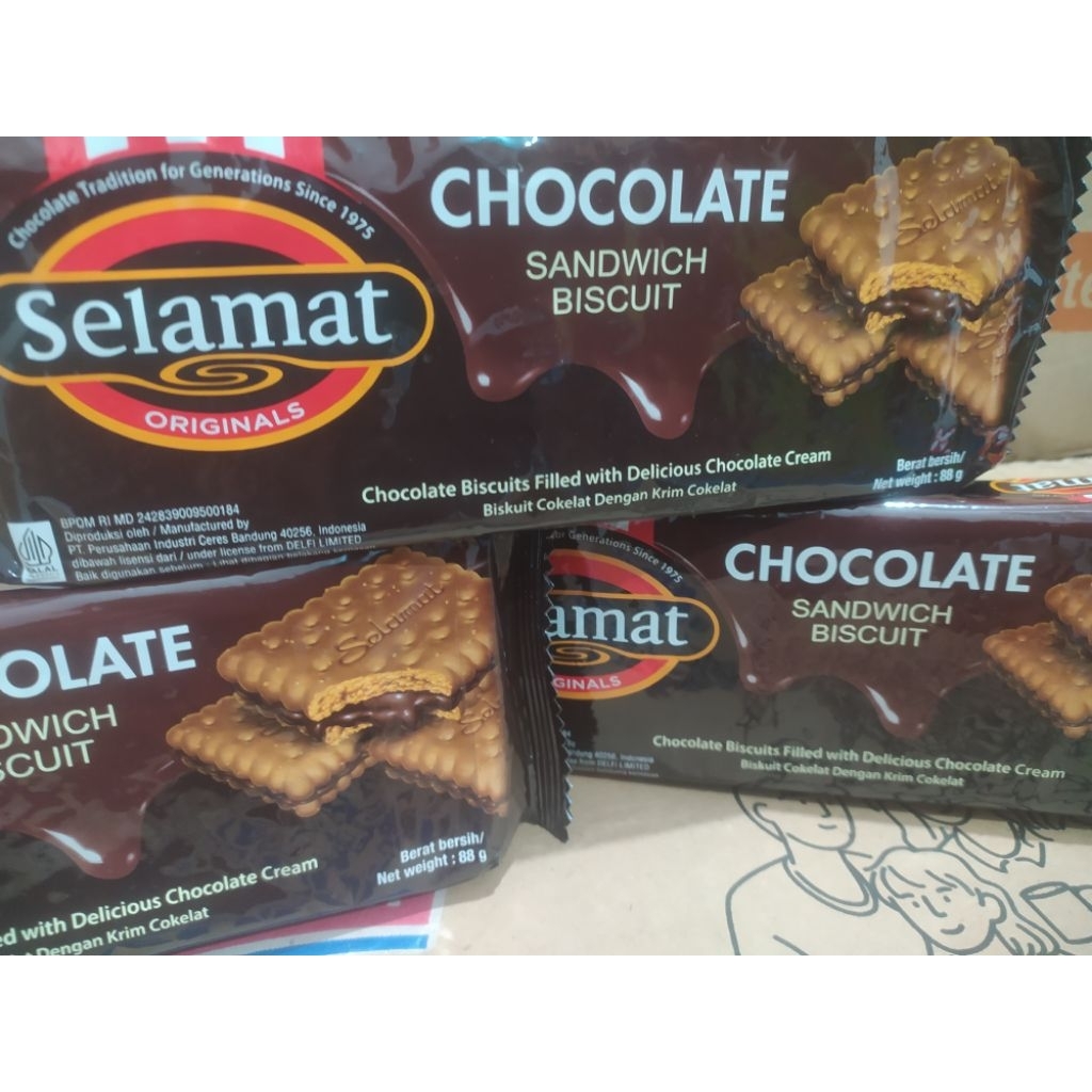 

biscuit selamat cholaate 88 gram