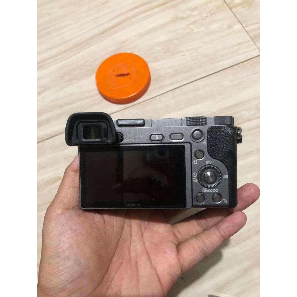 Kamera Sony A6000 Bekas Mulus Like New Lensa Kit