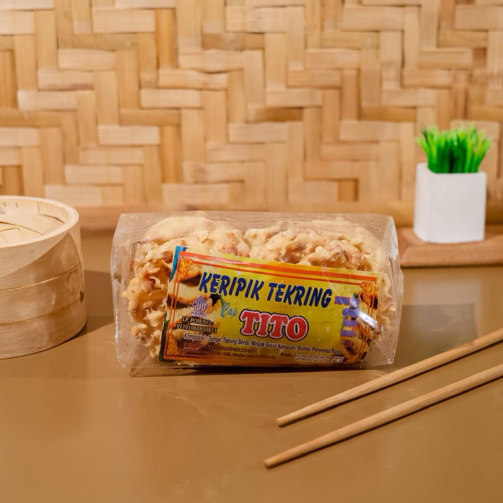 

Keripik Seroja by Tito Jaya Keripik