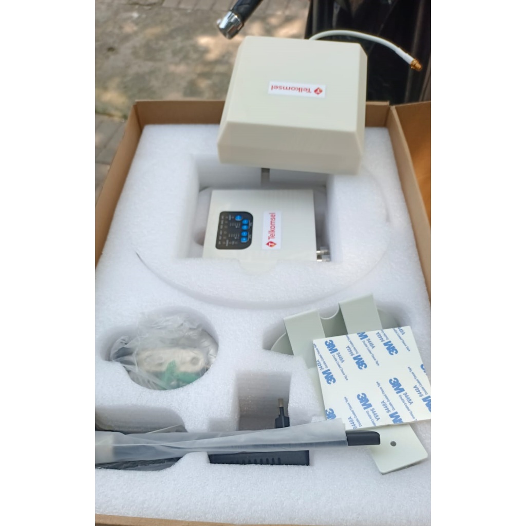 Repeater Penguat Sinyal Hp Murah Repeater Penguat Signal Hp GSM 4G LTE Resmi
