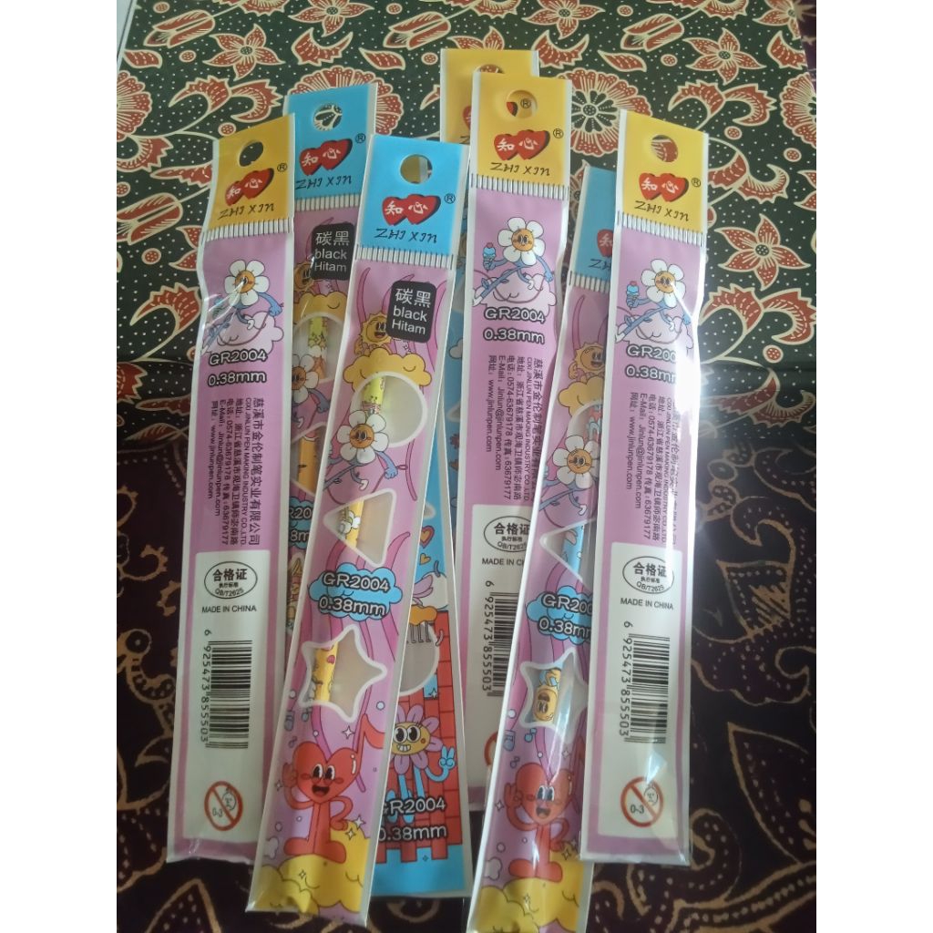 

Isi Bolpen Gel Refill Zhi Xin