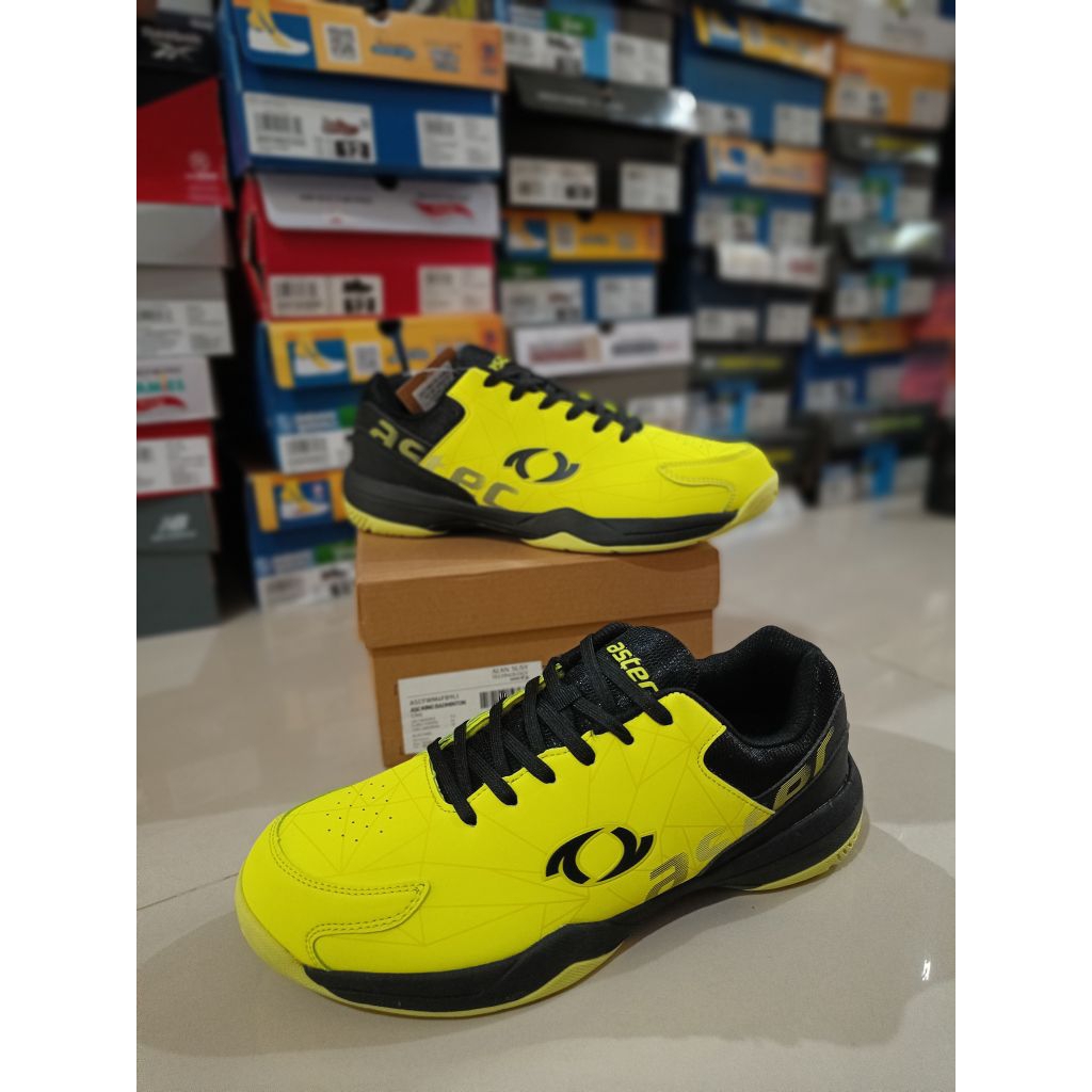 SEPATU BADMINTON ASTEC PRIA
