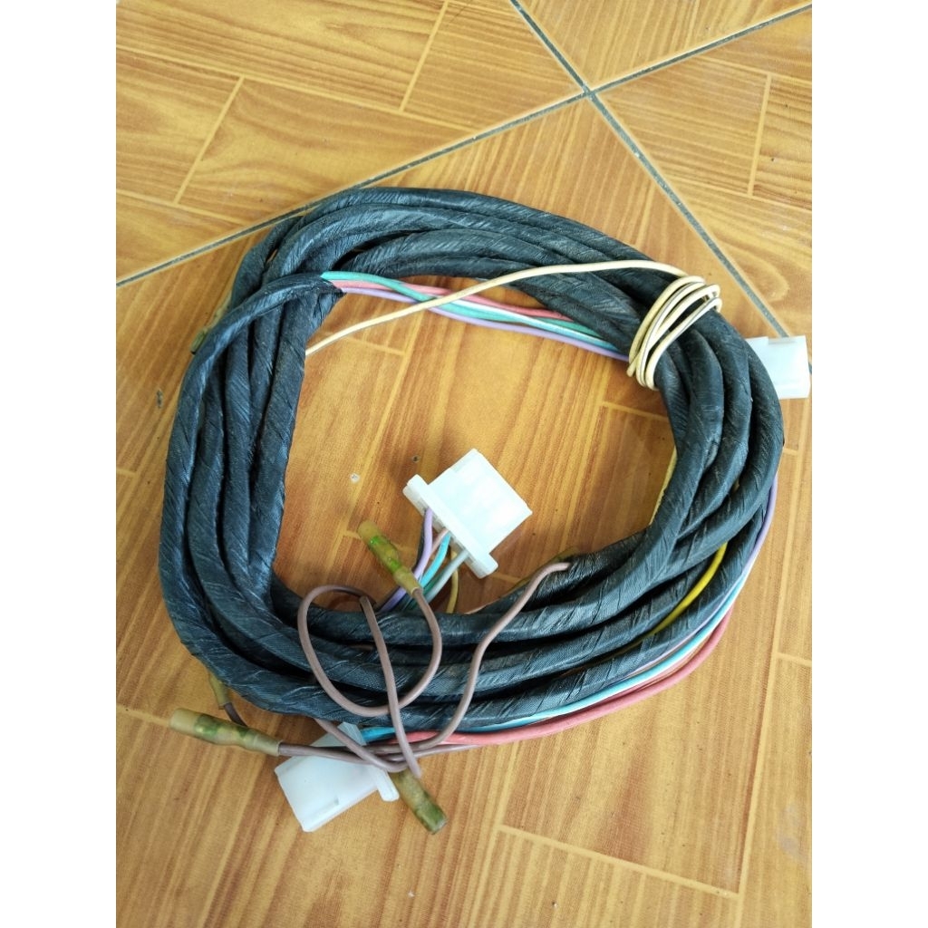 kabel body belakang colt T120 thn 75-81