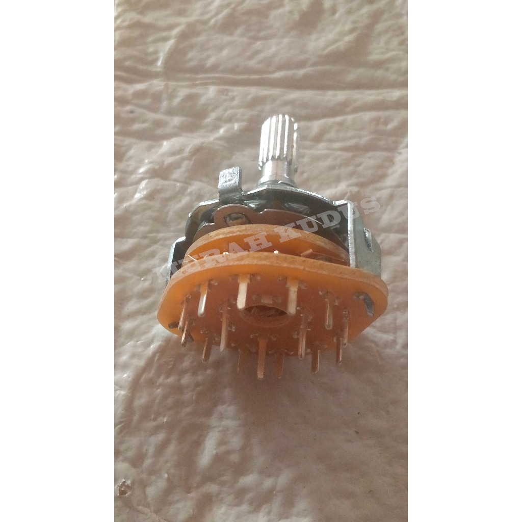 SAKLAR ROTARI (3X4)/POTENSIO ROTARY 3X4