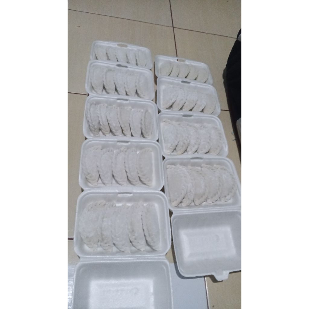 

cireng isi ayam suir