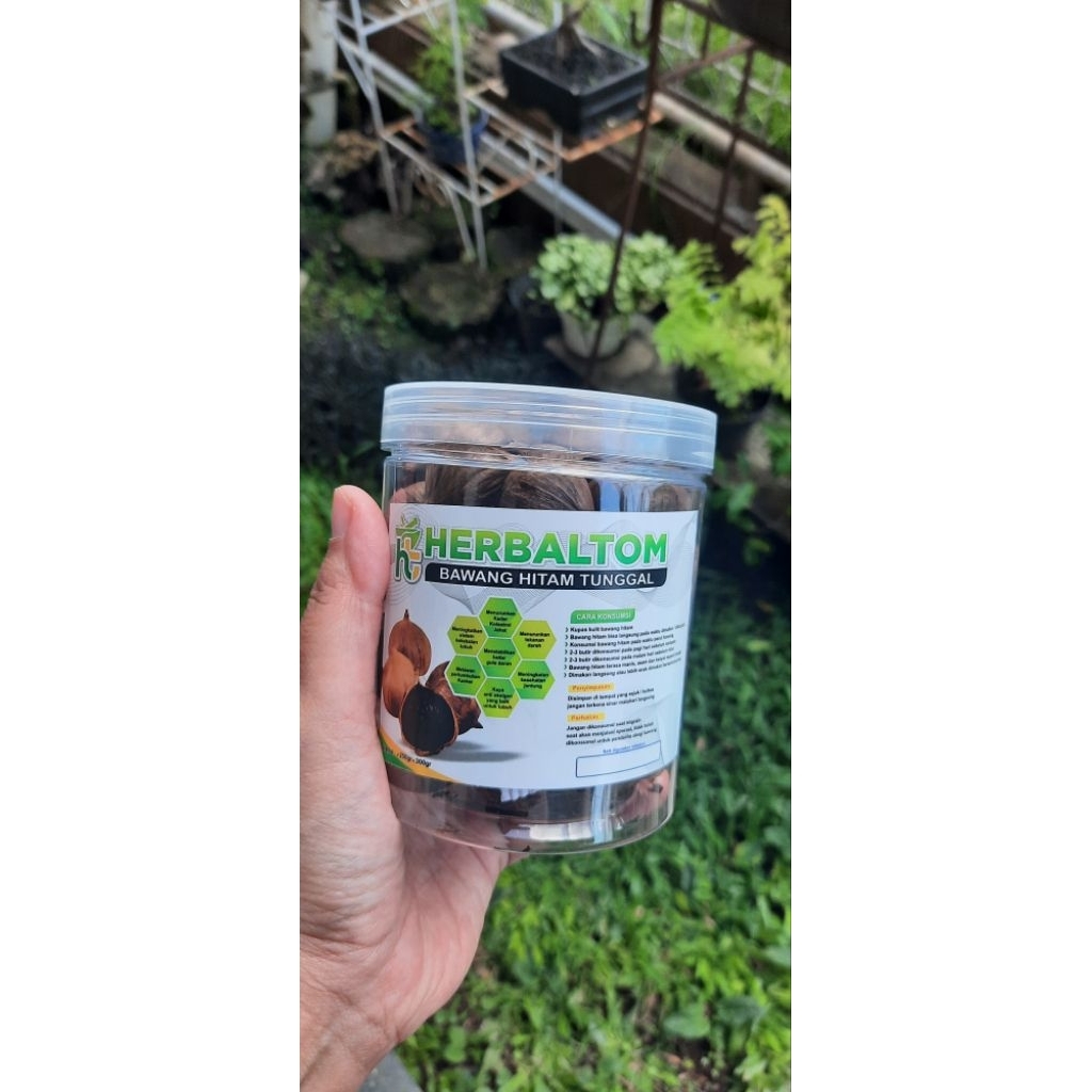 

Bawang hitam black garlic 250 gram dan 300 gram sehat enak kenyal aman pengiriman