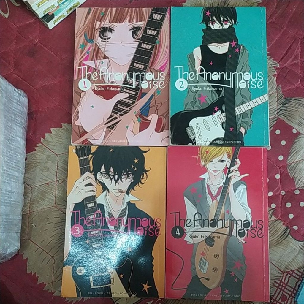 komik set romance preloved the anonymous noise 1-4
