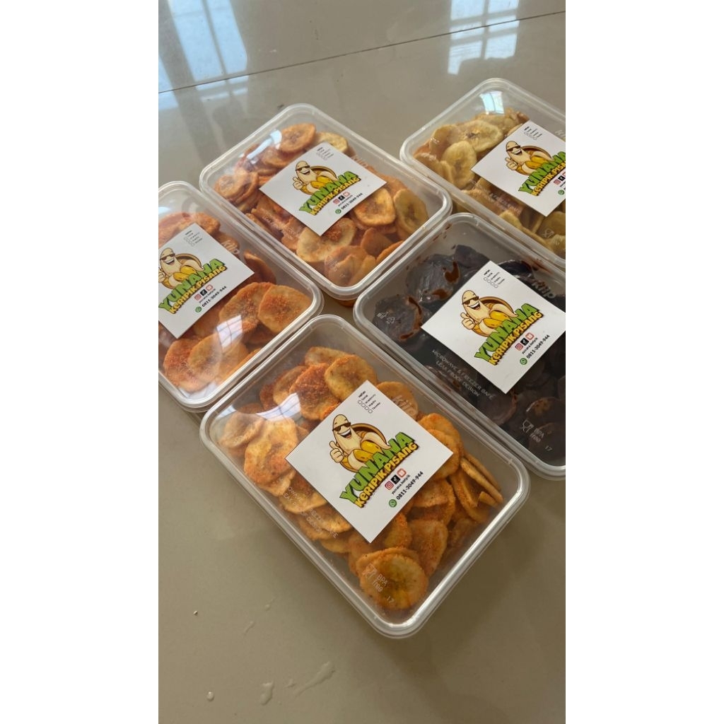 

Yunana Keripik Pisang Aneka Rasa ukuran thinkwall 500ml