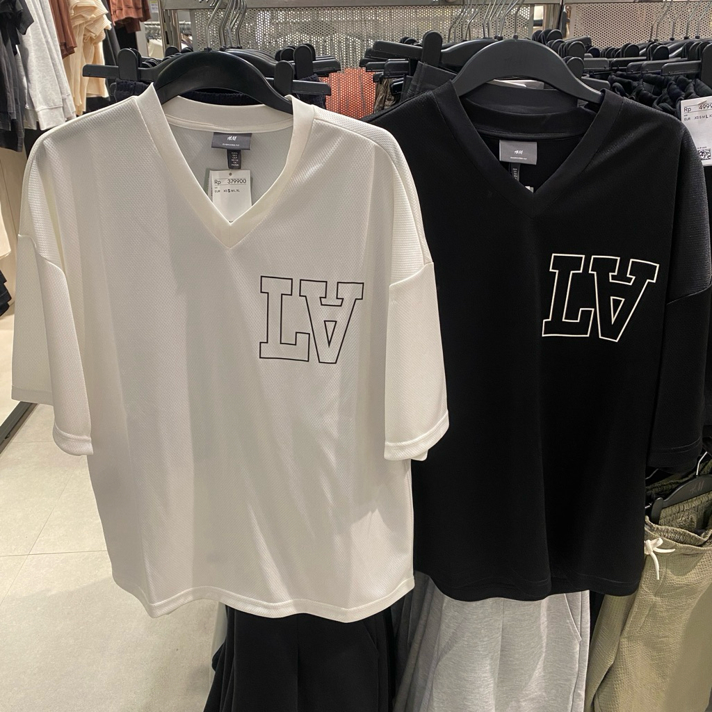 Kaos Pria LA x H&M Original Store