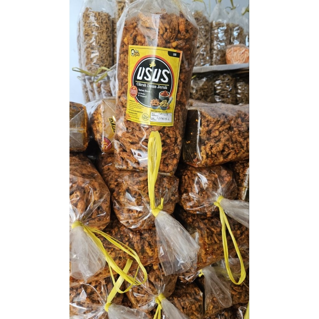 

usus pedas cikruh daun jeruk /usus pedas /kripik usus /cikruh daun jeruk /cemilan pedas /cemilan viral