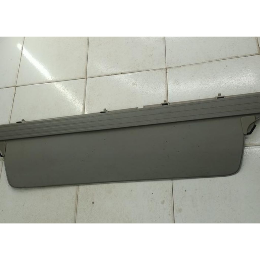 penutup cargo bagasi otomatis Nissan Xtrail 2004