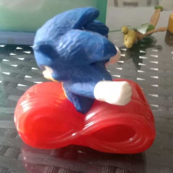 ACTION FIGURE ORIGINAL SEGA SUPER SONIC 2002 MCDONALD'S VIETNAM P : 6 CM