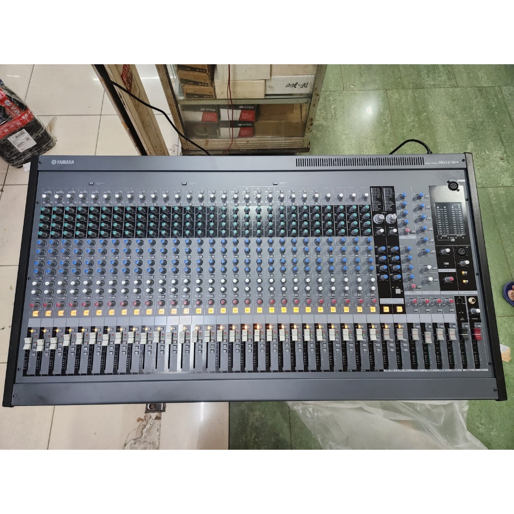 MIXER YAMAHA MG 32-14FX / MG32-14 FX - 32CHANNEL