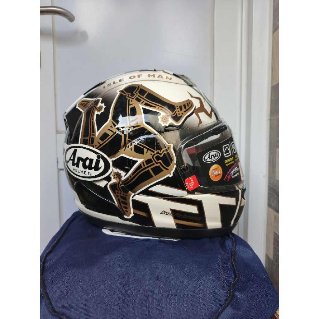 Arai RX7X IOM TT 2017