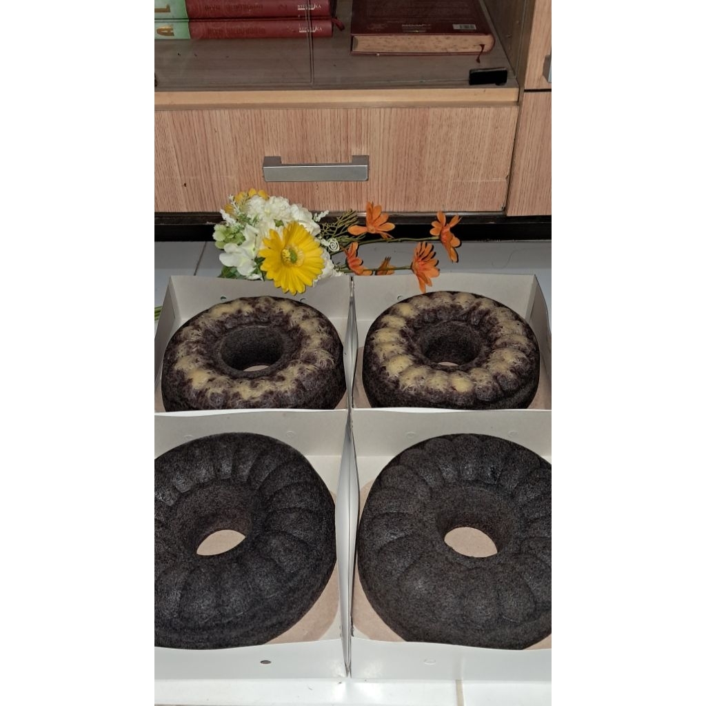 

Bolu Ketan Hitam Keju Lumer 22cm