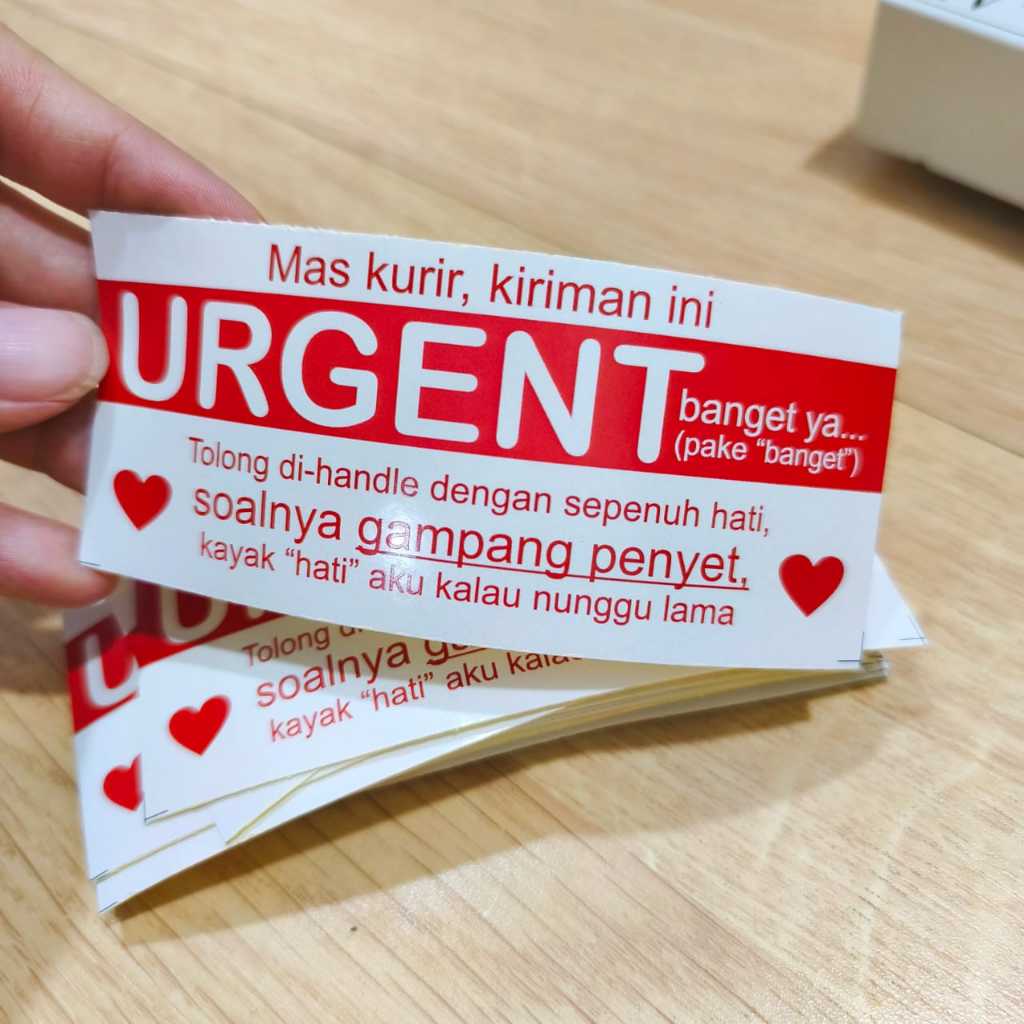 

Stiker Urgent. Tambahkan Stiker ini supaya mas Kurir pengen cepat antar paketmu