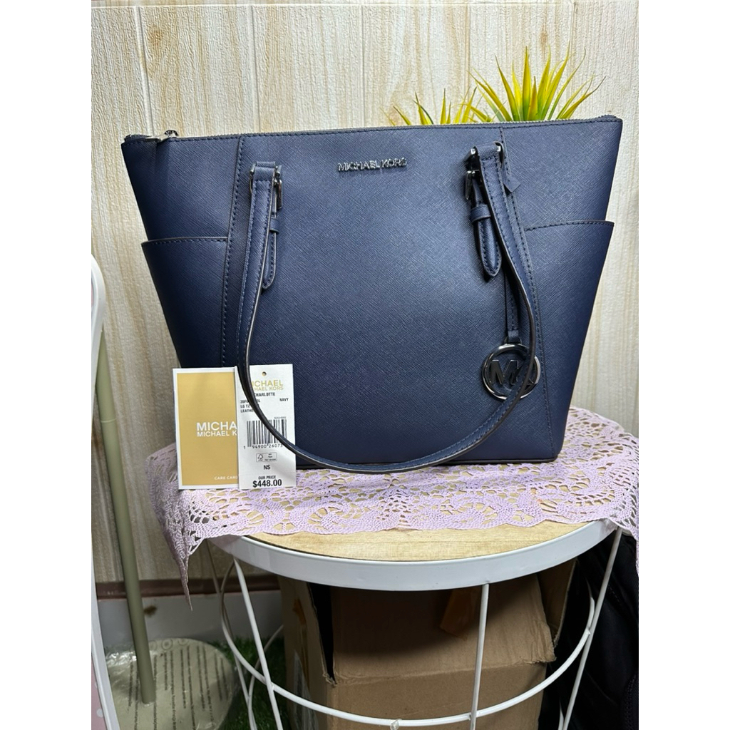 Michael Kors Charlotte tote navy