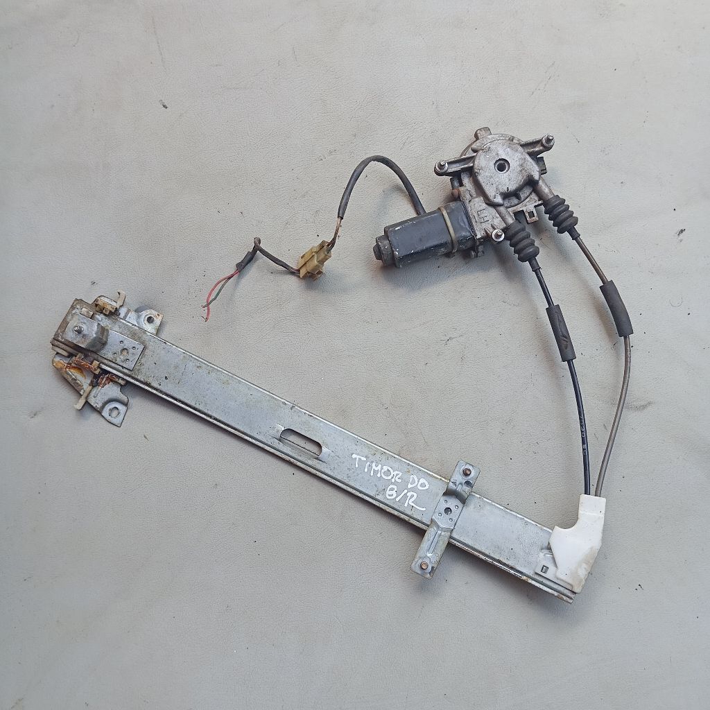 Power window belakang kiri timor dohc