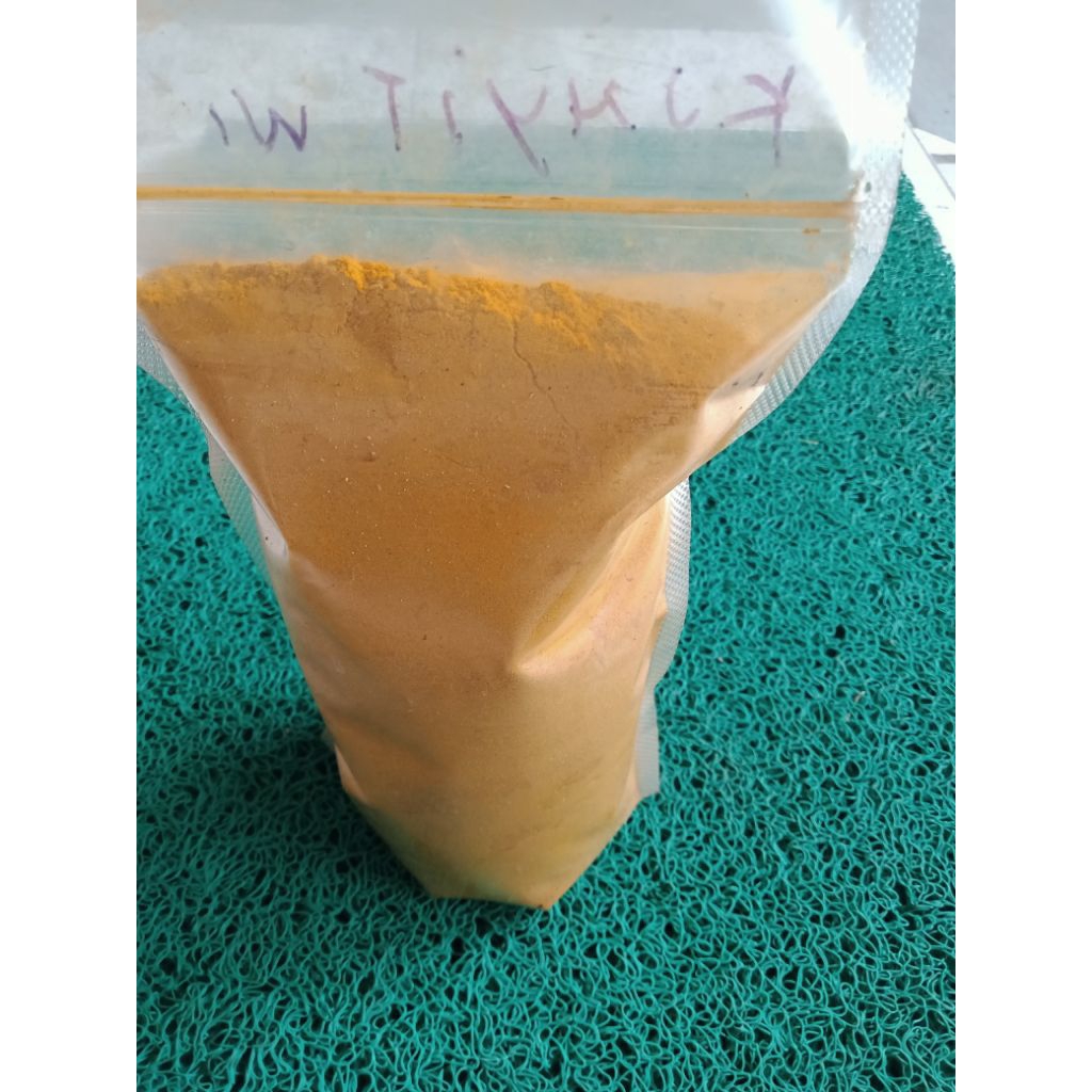 

bubuk kunyit murni 100 gr
