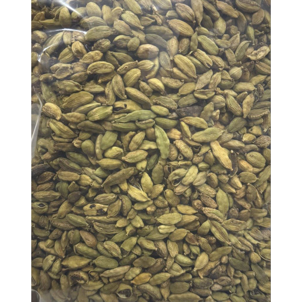 

Kapulaga Hijau \ Green Cardamom \ kapulaga Arab kapulaga India 100gr