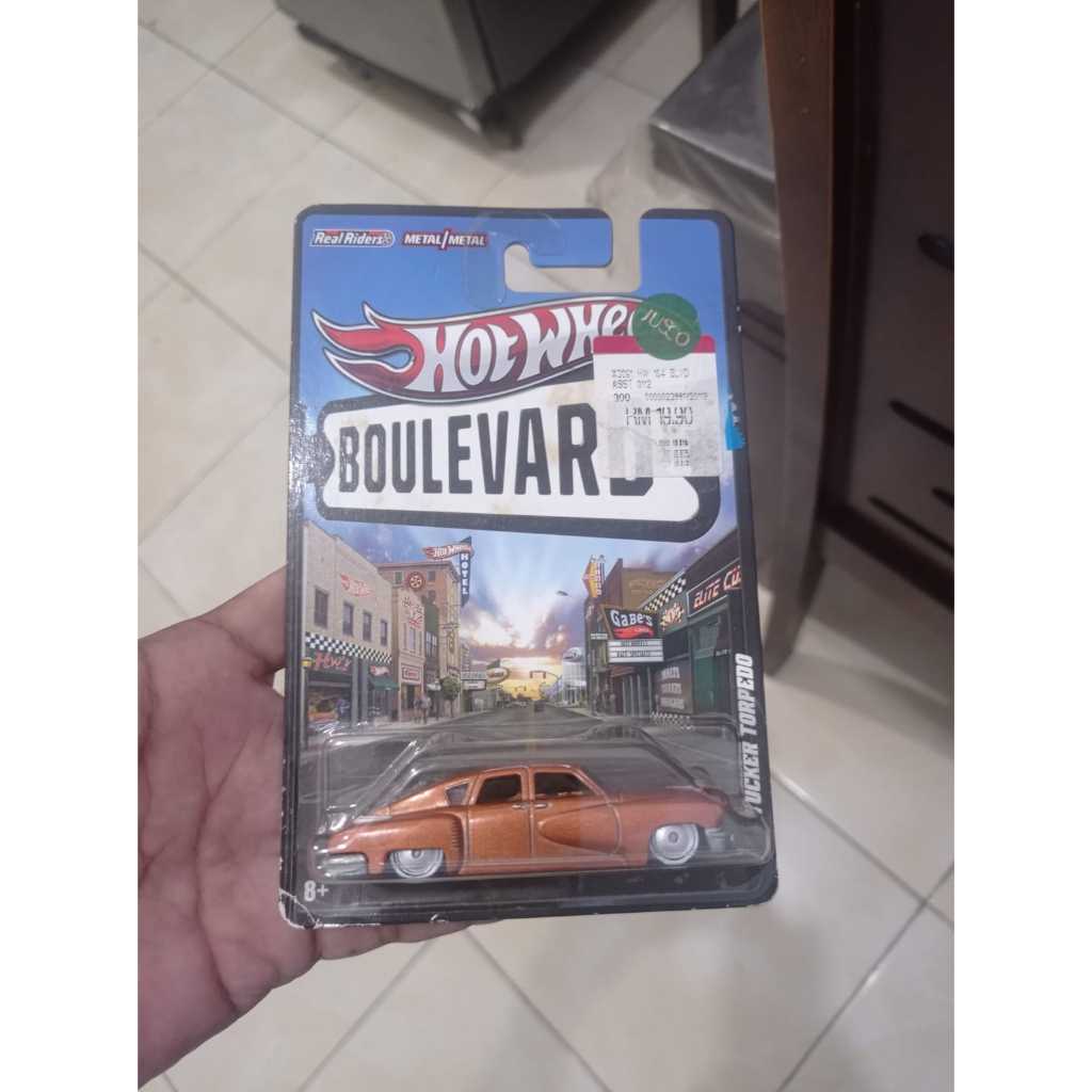 Hotwheels premium Boulevard ban karet tucker torpedo barang rare