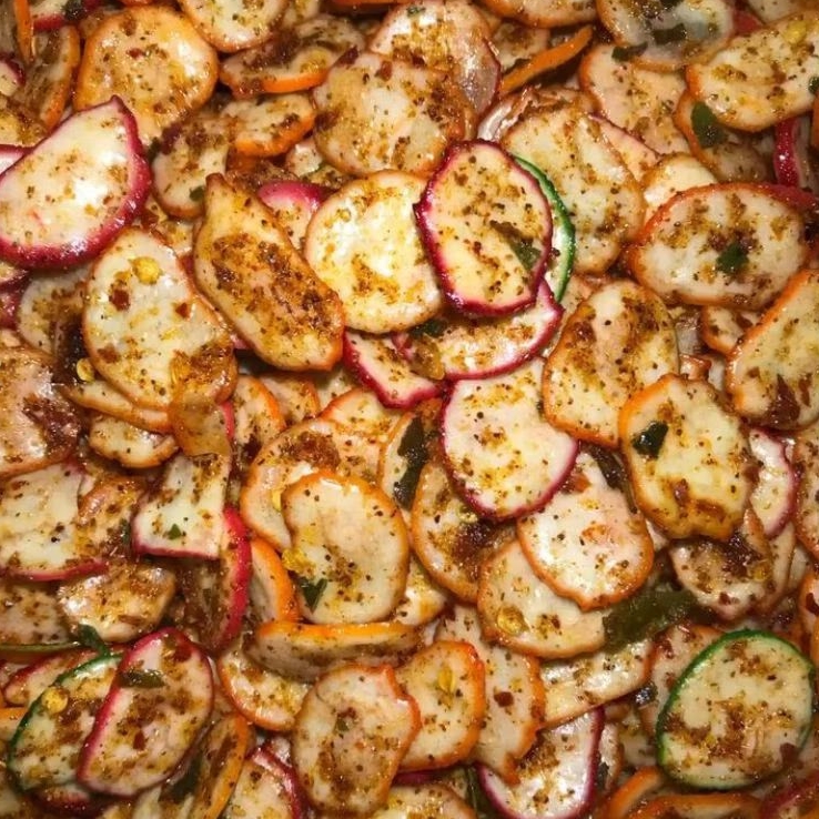 

KRUPUK SEBLAK 500 GRAM PEDAS DAUN JERUK