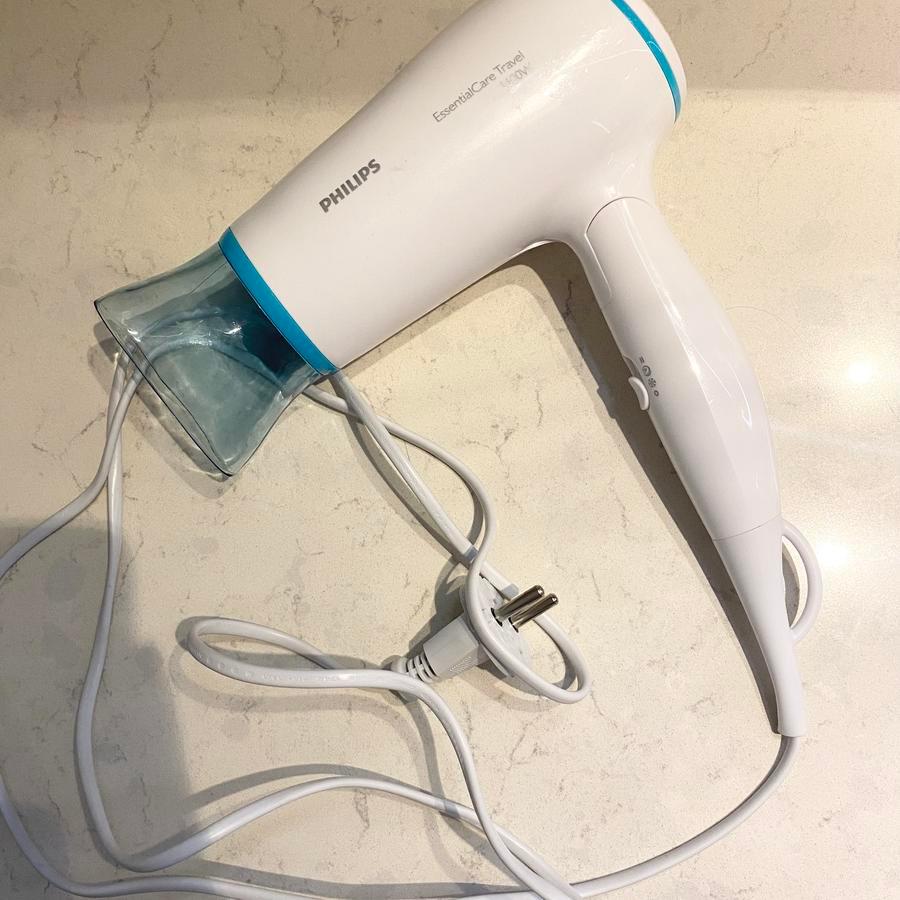 Pengering Rambut Philips BHD006 - Hair Dryer Saeco Essential Care