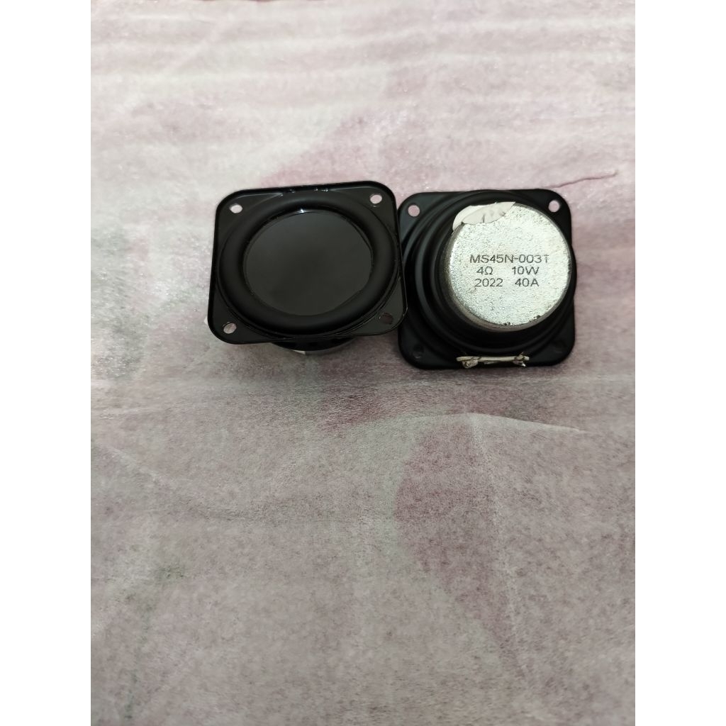 dua speaker 1,7 inch