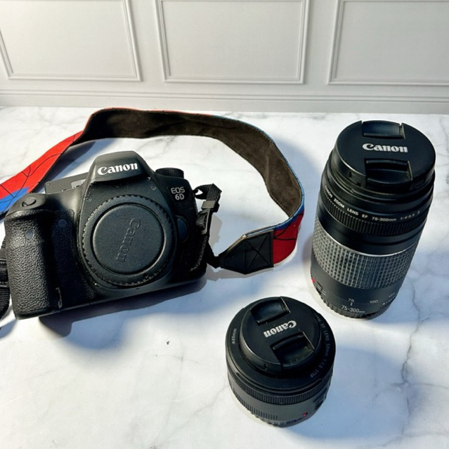 Canon 6D Full Frame + Lensa 50mm & 75-300mm | Kamera DSLR Second Like New