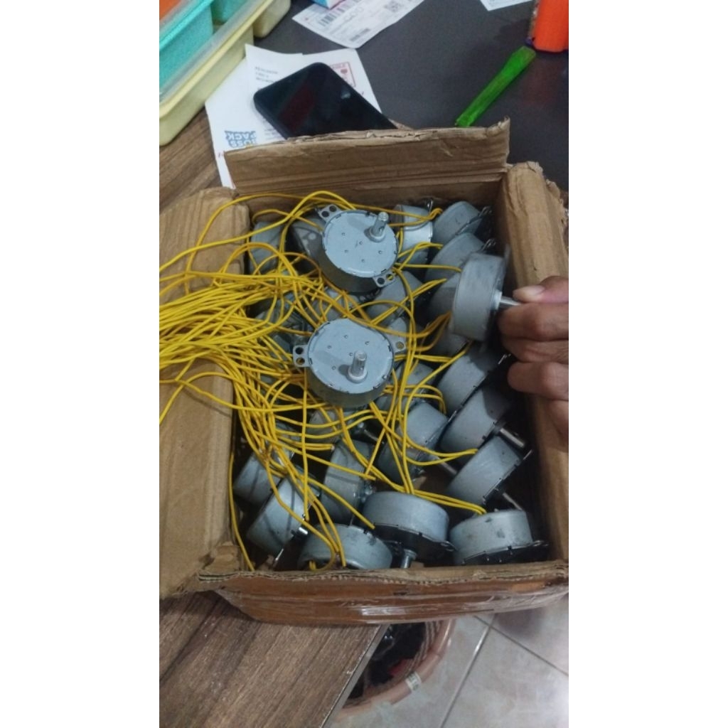 dinamo untuk wrapping jorang 30rpm dan 5/6 rpm