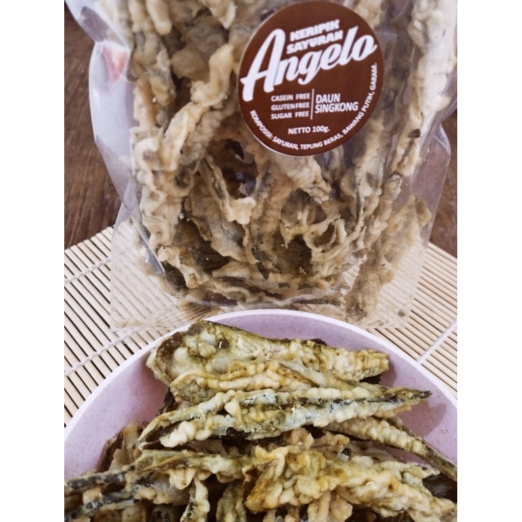 

paket 1 kg isi 8 pack Keripik daun singkong