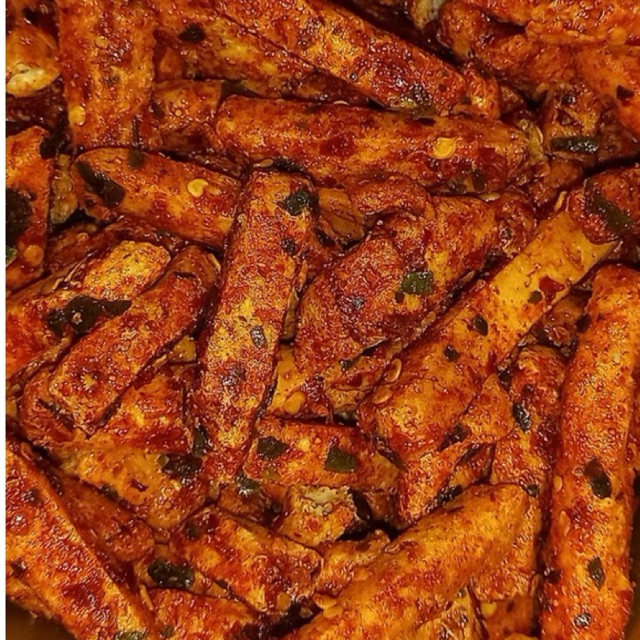 

Basreng Stik Pedas Daun Jeruk Kemasan 250gr