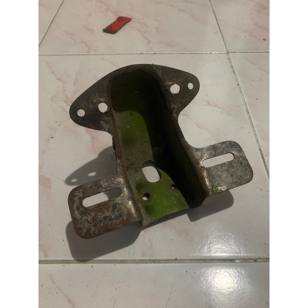 dudukan Stoplamp lampu belakang Honda CB 100 CB 125 GL 100 CG S90 original