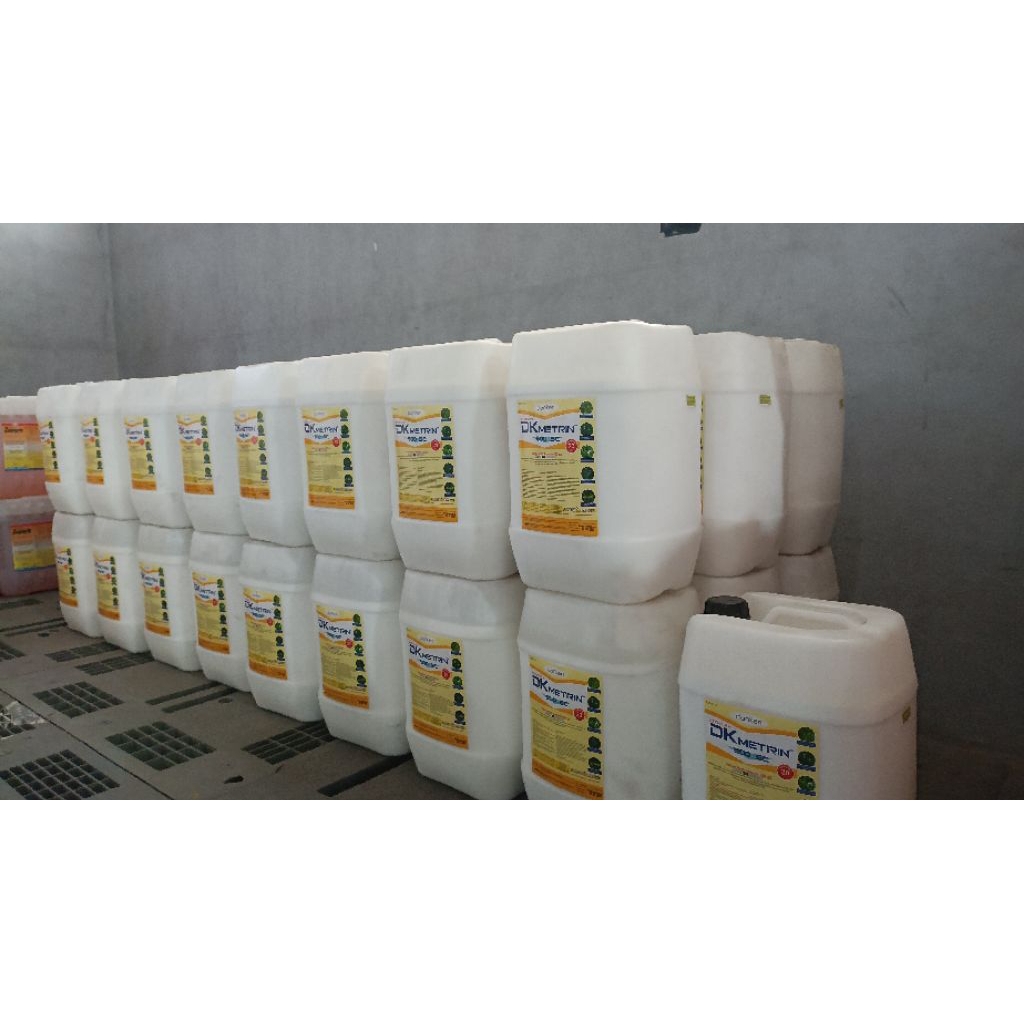 DK METRIN 500 SC Herbisida sistemik selektif pra tumbuh dan purna tumbuh Kemasan 20 Liter
