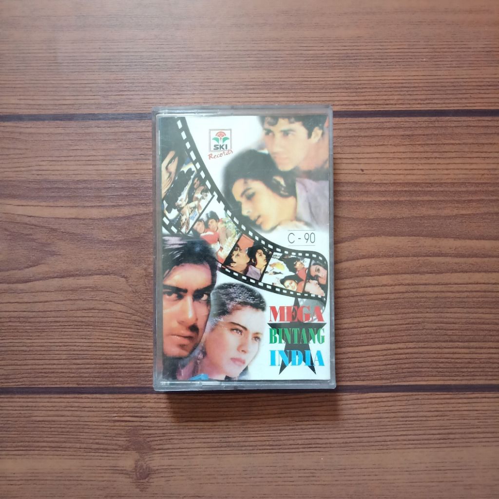 Kaset MEGA BINTANG INDIA