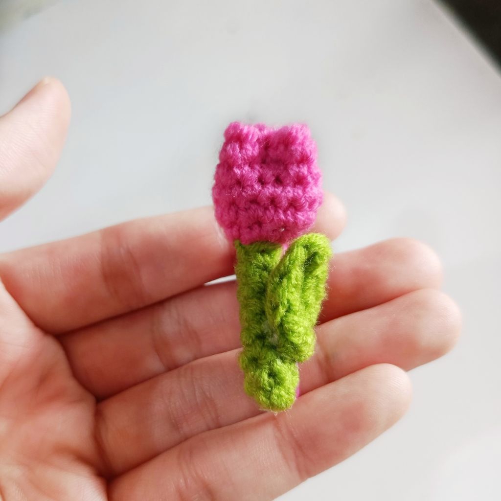 APLIKASI RAJUT BUNGA TULIP 3D