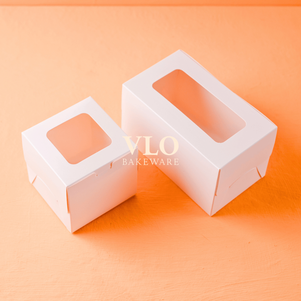 

Kotak kue putih | box kue hampers natal imlek lebaran