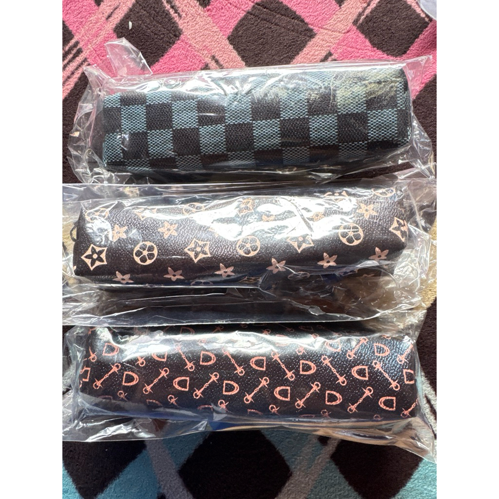 

Kotak pensil tabung harga 2 pcs new