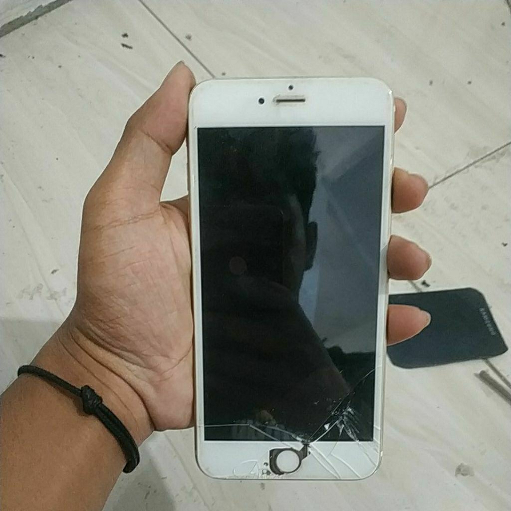 iPhone 6 plus model A1524 jual gambling