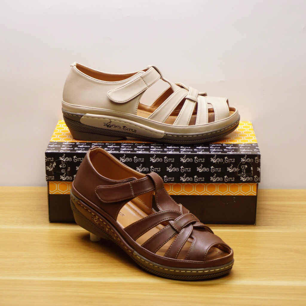 Sepatu Pansus Wanita BEE GIRLS N-1070